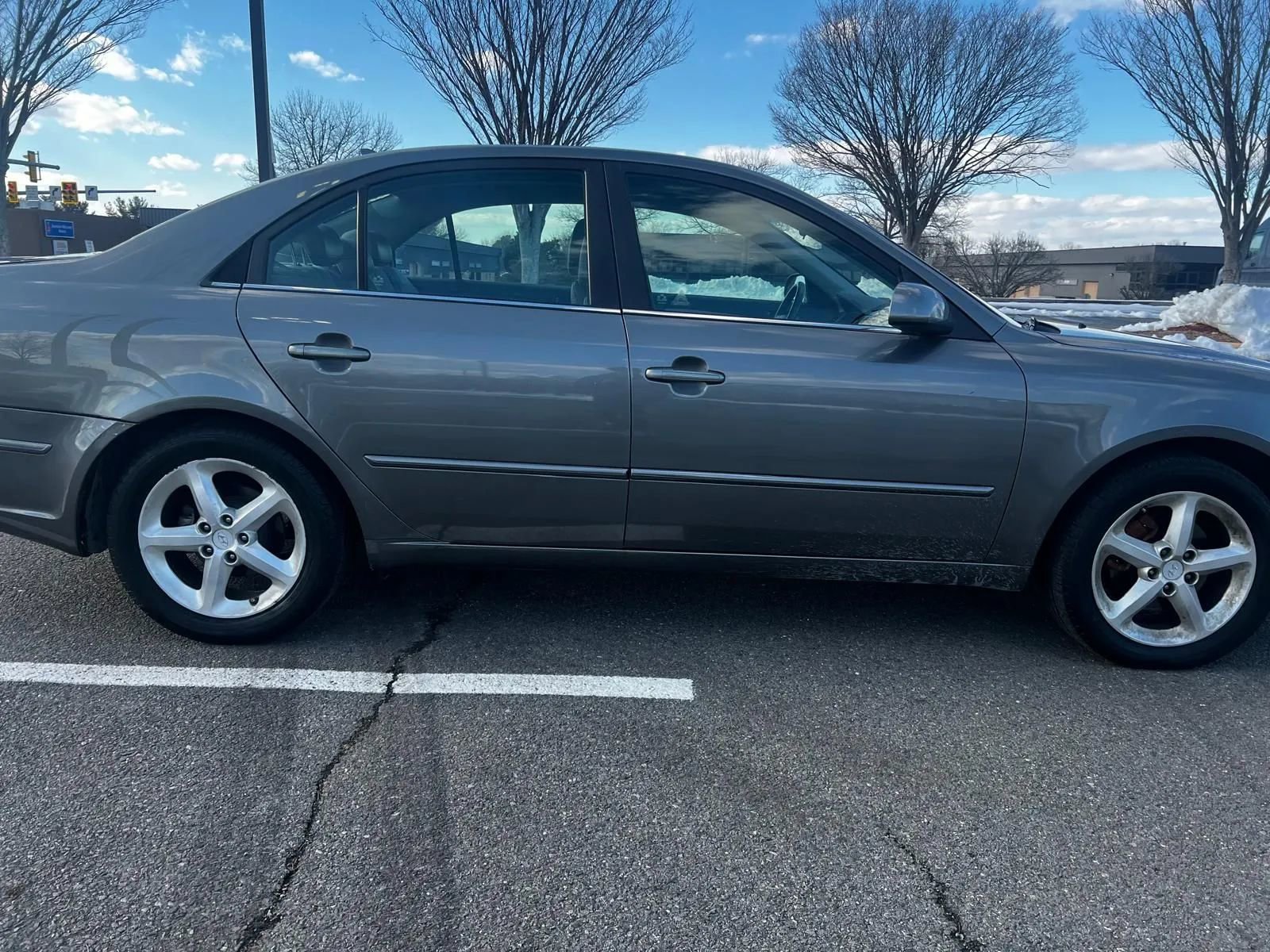 Used 2010 Hyundai Sonata SE image 5