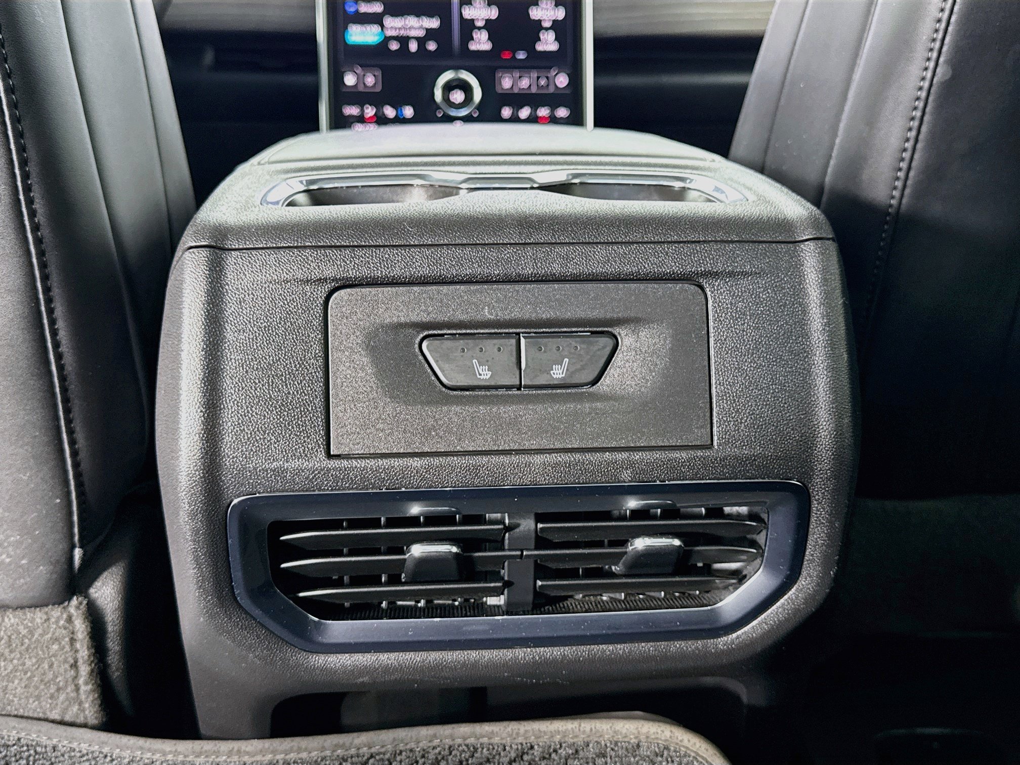 Used 2025 GMC Sierra EV Denali AWD/4WD image 28