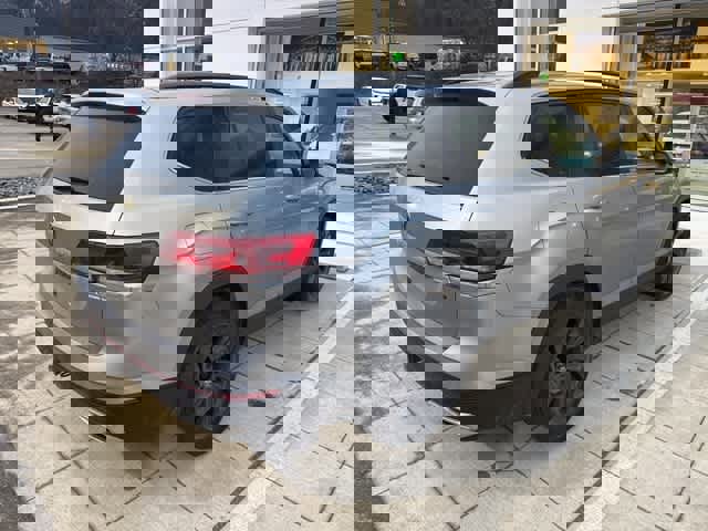 Certified 2023 Volkswagen Atlas SE w/ Panoramic Sunroof Package image 6