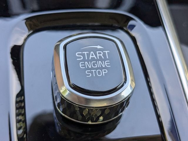 New 2025 Volvo XC60 B5 Ultra w/ Protection Package Premier image 35