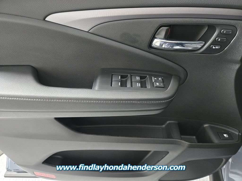 Certified 2024 Honda Ridgeline RTL image 25