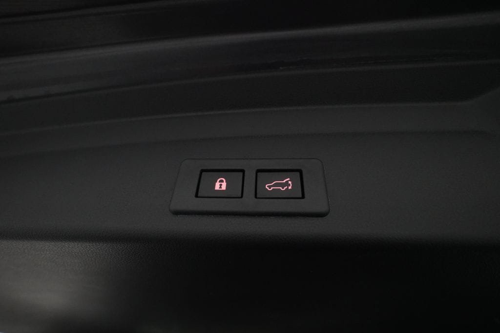 Certified 2023 Subaru Ascent Touring AWD/4WD image 15