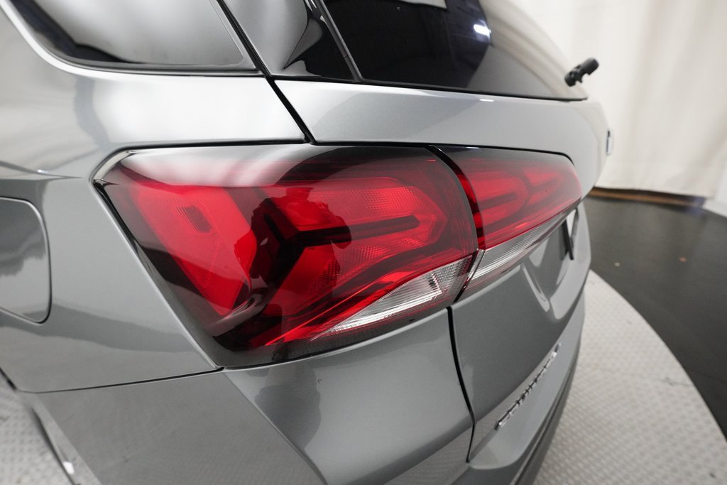 Used 2024 Chevrolet Equinox LT image 32