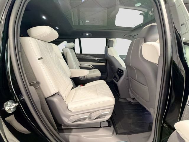 New 2026 Cadillac Escalade IQ Sport 1 w/ LPO, ONYX Package AWD/4WD image 24