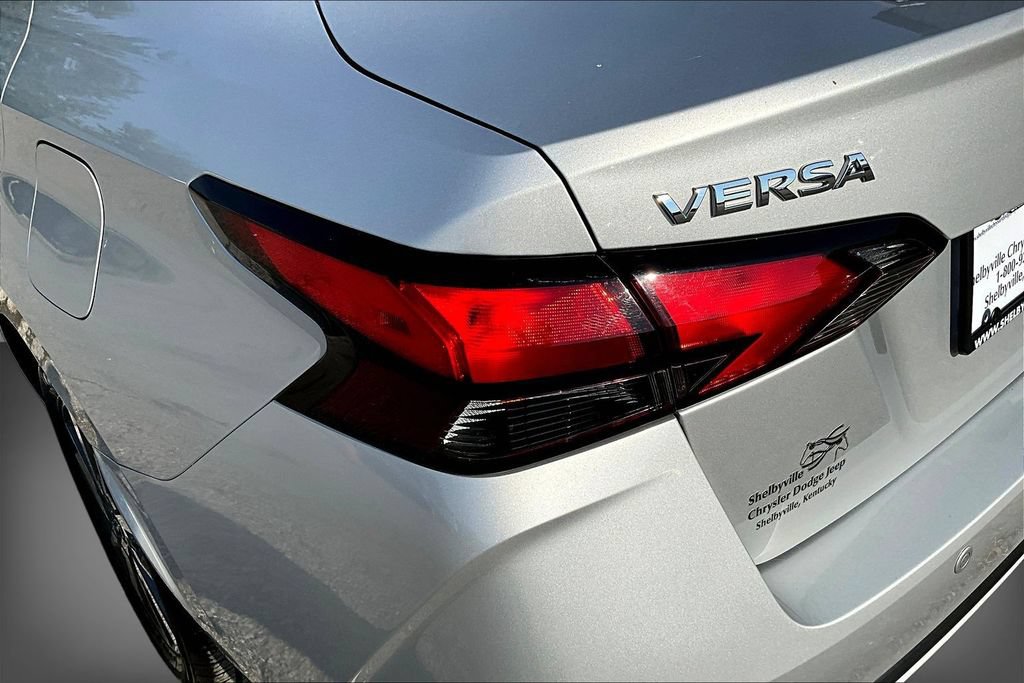 Used 2025 Nissan Versa SV FWD image 22