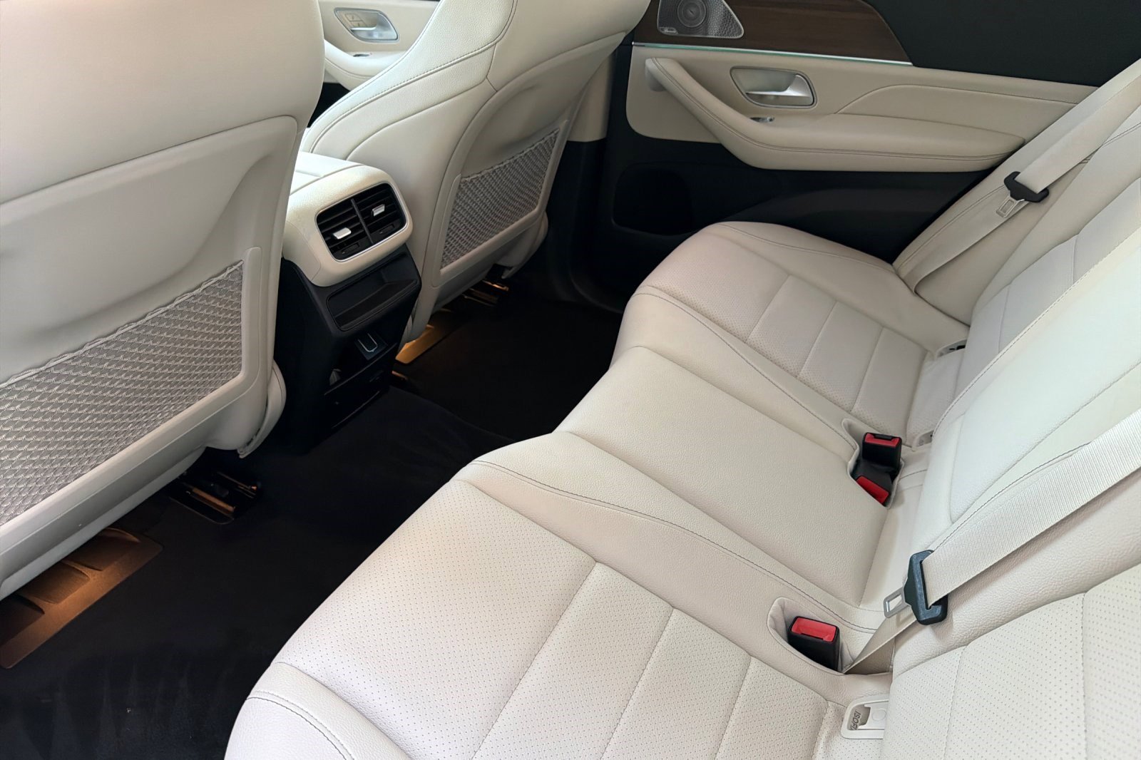 Used 2023 Mercedes-Benz GLE 450 4MATIC image 15