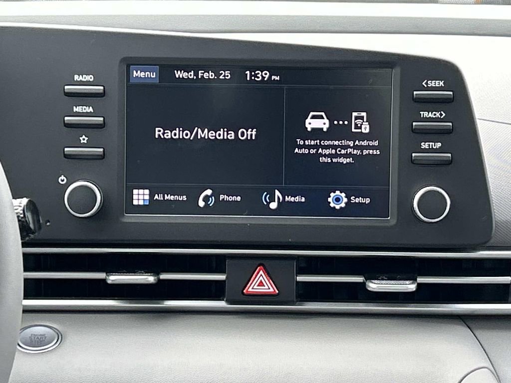 New 2026 Hyundai Elantra Sport FWD image 22