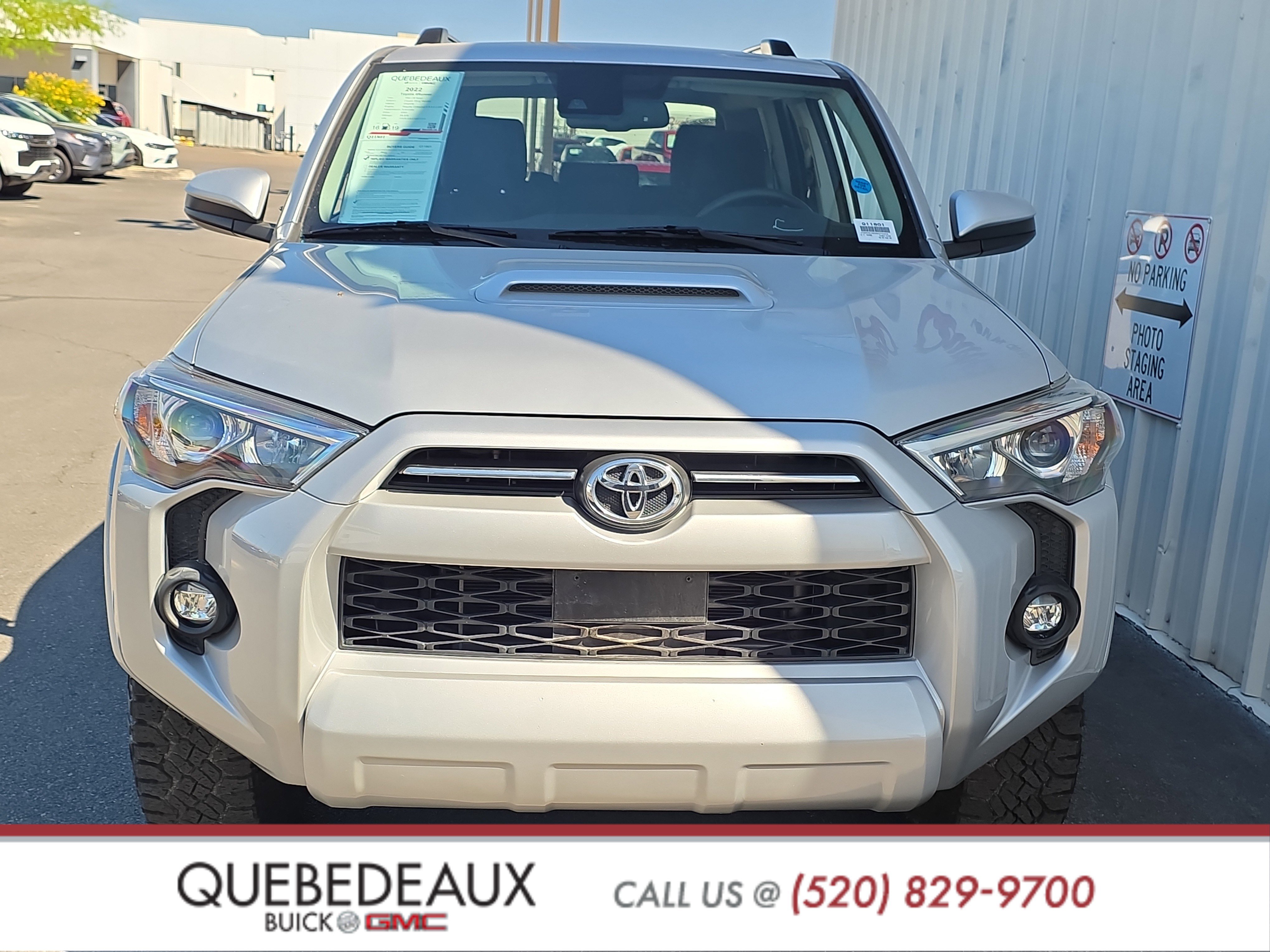 Used 2022 Toyota 4Runner TRD Off-Road AWD/4WD image 2