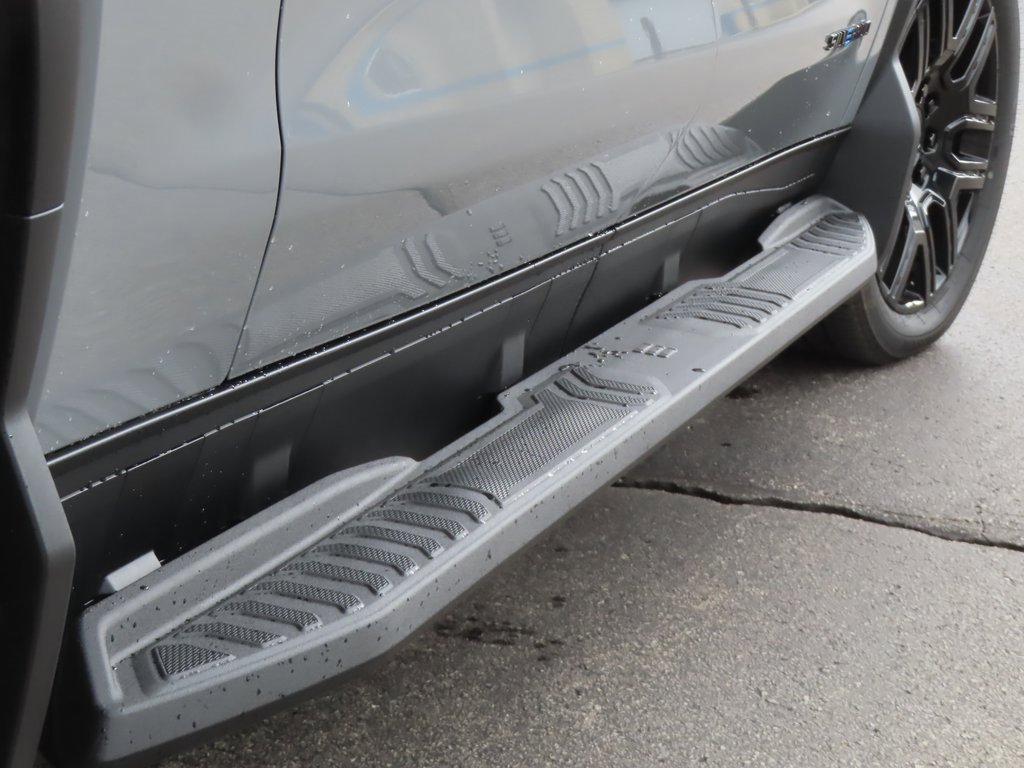 New 2026 Chevrolet Silverado EV LT w/ Plus Package image 21