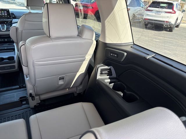 New 2026 Honda Odyssey Touring image 35