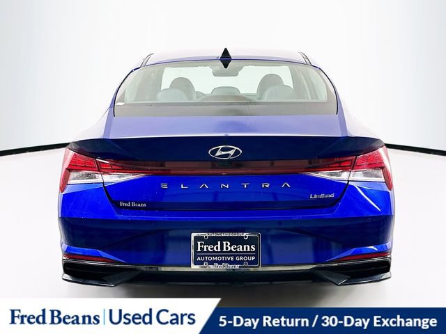 Used 2023 Hyundai Elantra Limited image 7