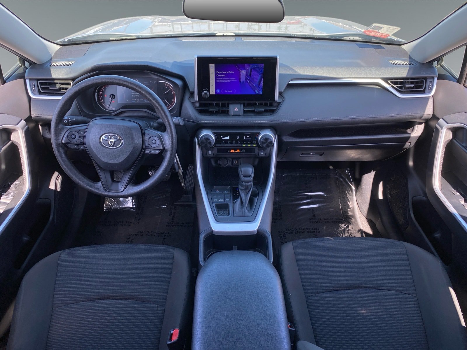 Used 2025 Toyota RAV4 LE AWD/4WD image 10