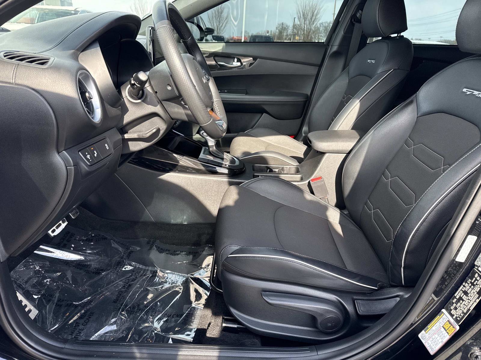 Used 2024 Kia Forte GT-Line image 22