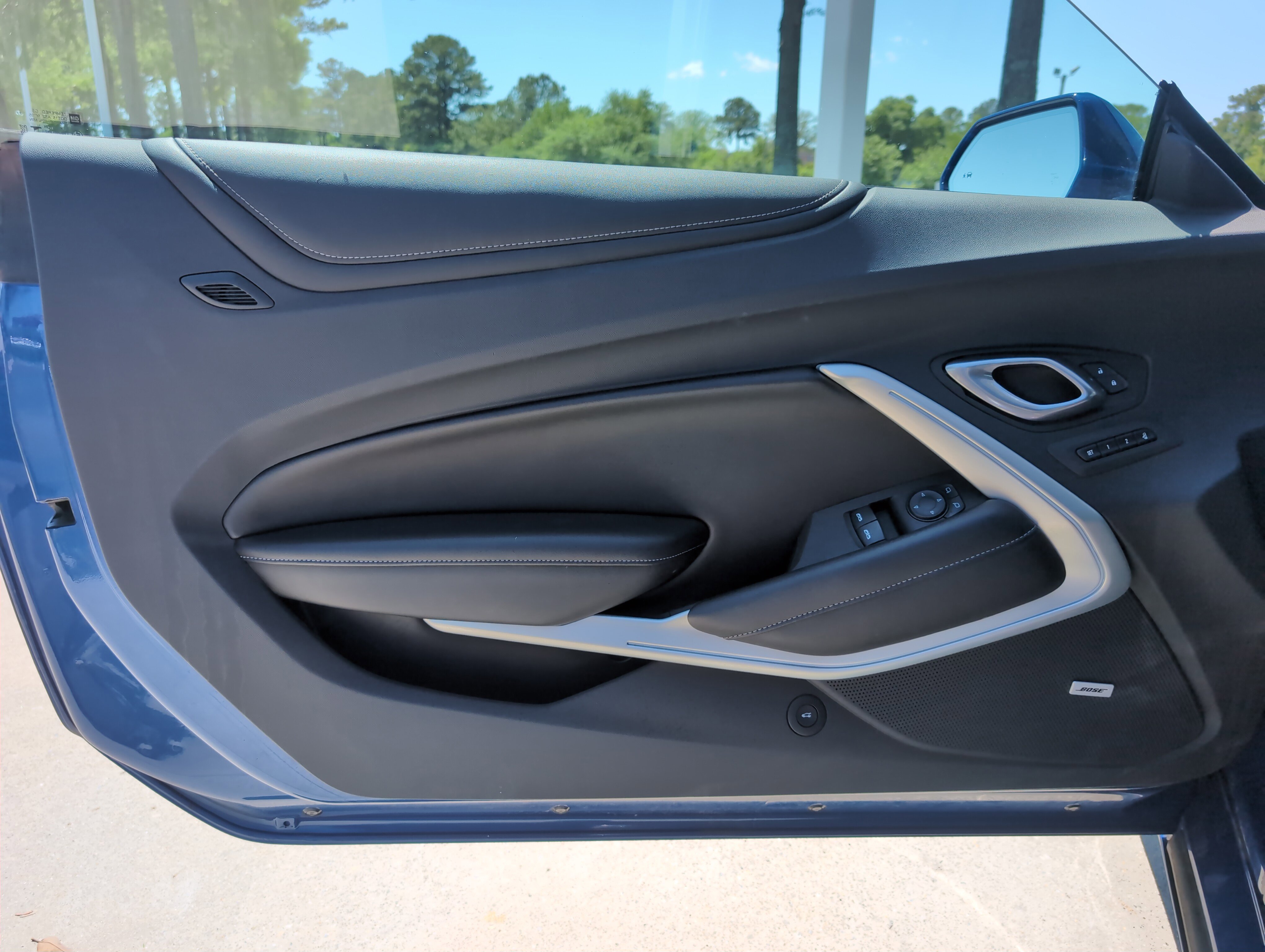 Used 2023 Chevrolet Camaro SS RWD image 14