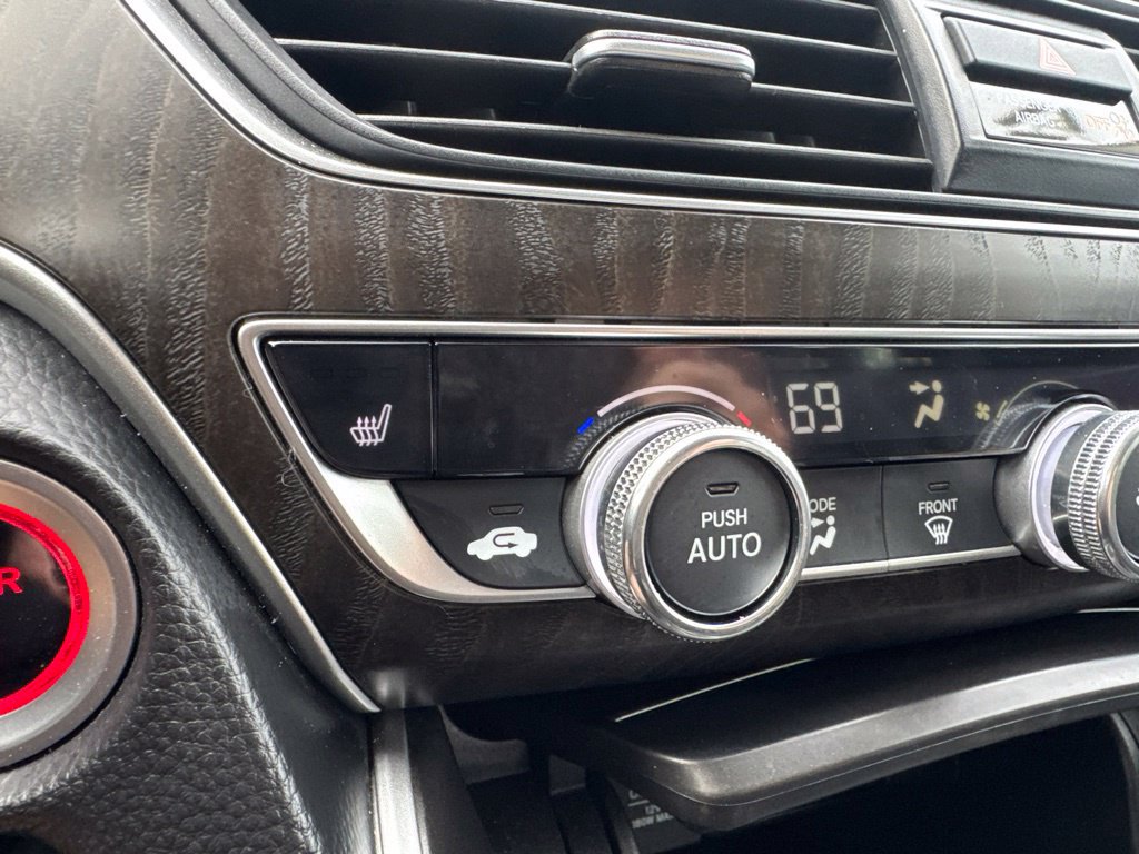 Certified 2022 Honda Accord EX-L image 38