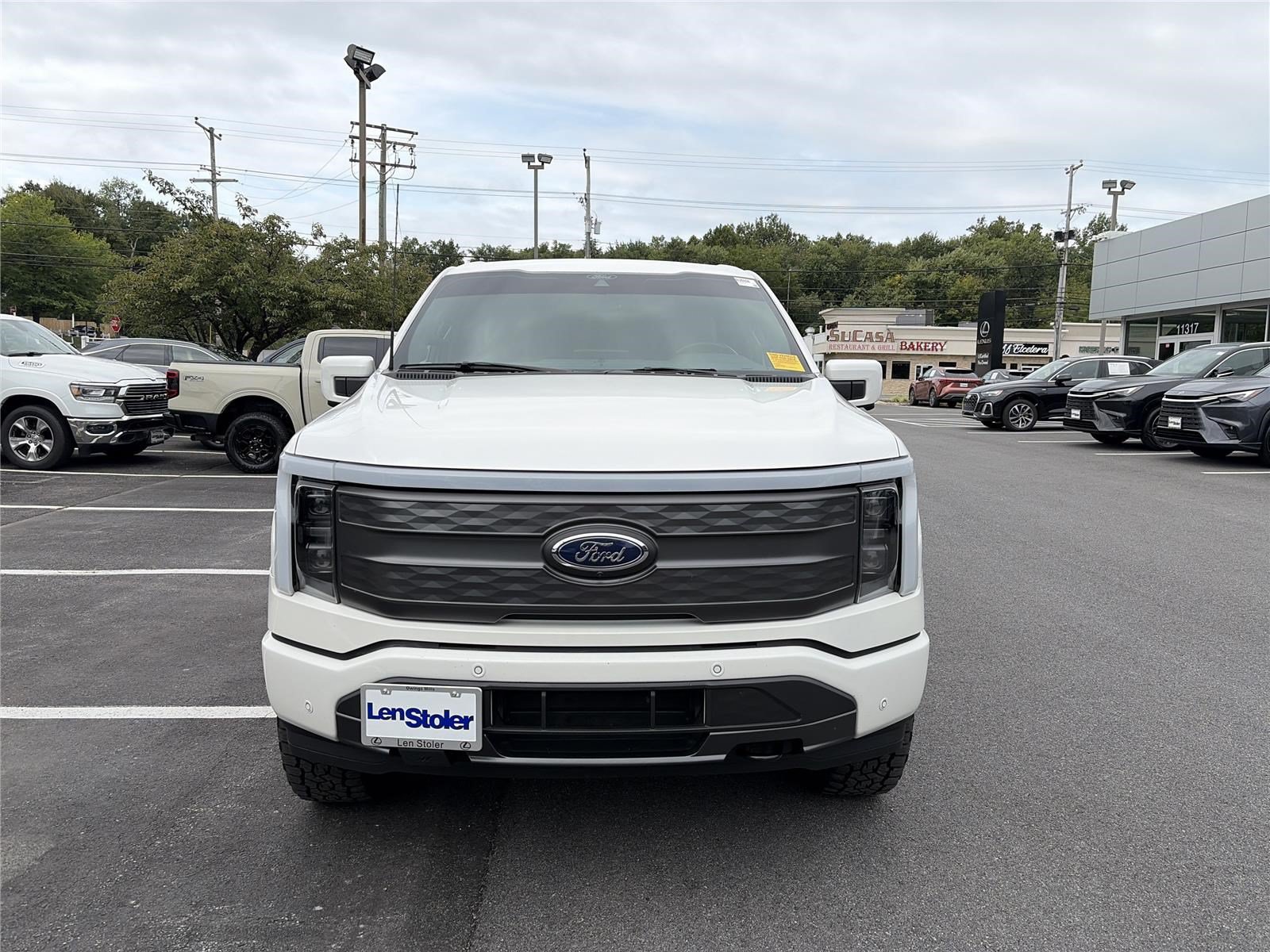 Used 2022 Ford F150 Lightning Lariat w/ Equipment Group 511A High AWD/4WD image 8