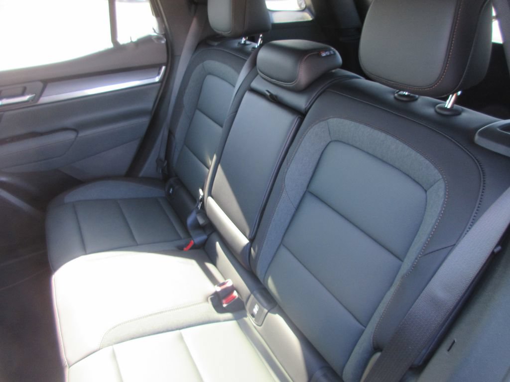 New 2026 GMC Terrain AT4 AWD/4WD image 13