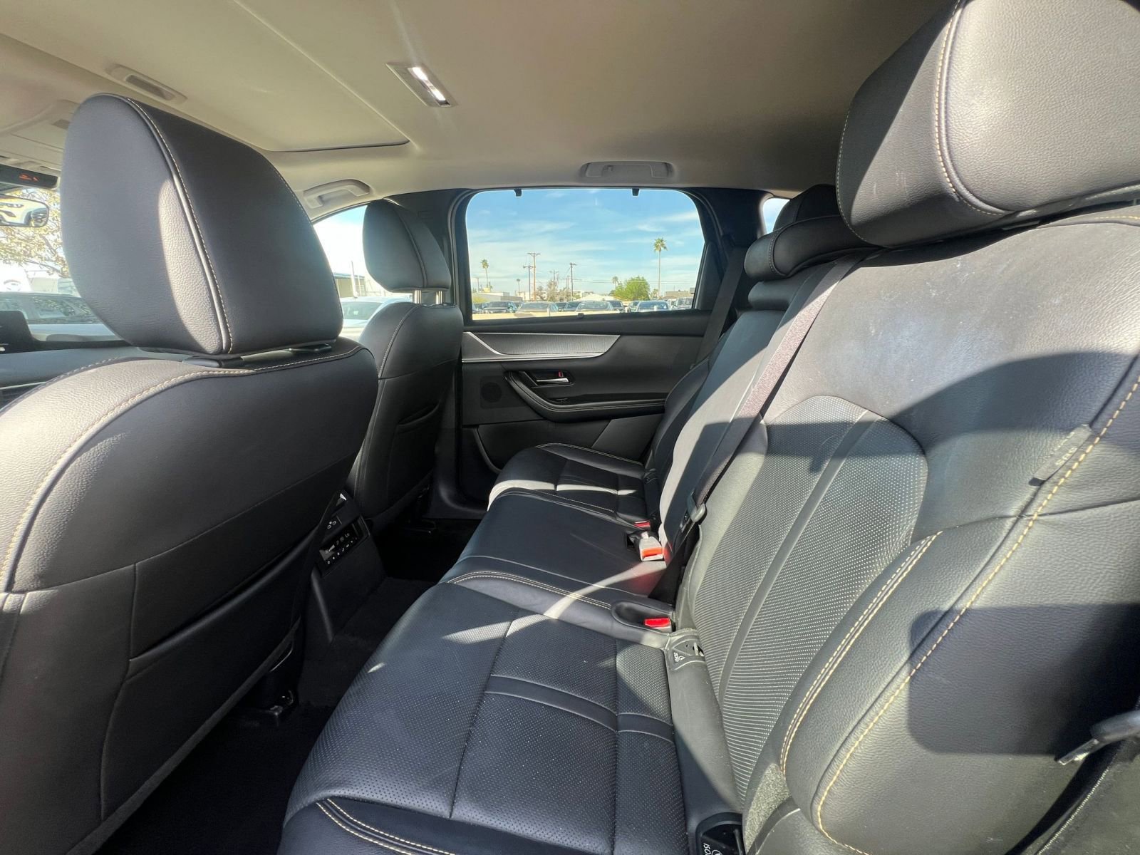 Used 2025 MAZDA CX-70 3.3 Turbo w/ Preferred Package image 27