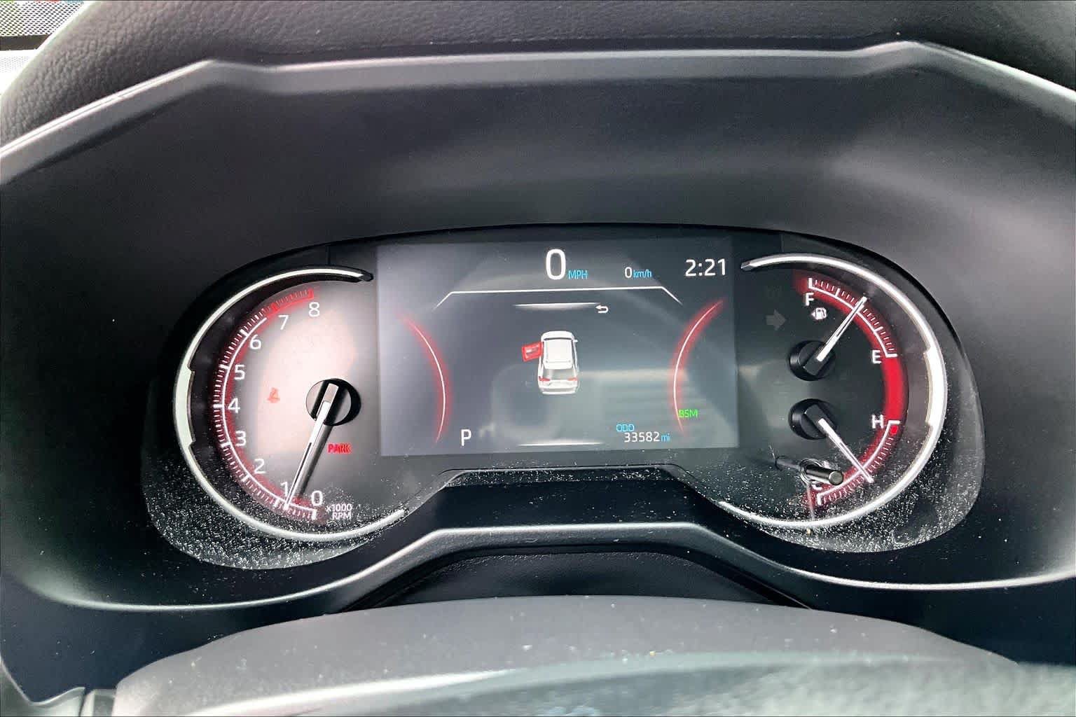 Used 2025 Toyota RAV4 XLE AWD/4WD image 26
