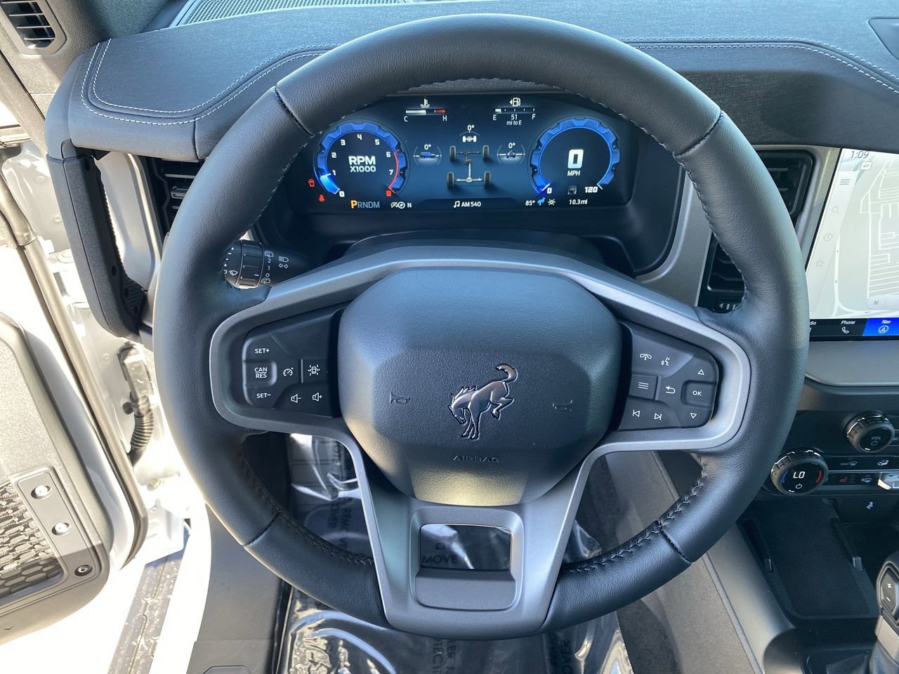 New 2025 Ford Bronco Outer Banks image 32