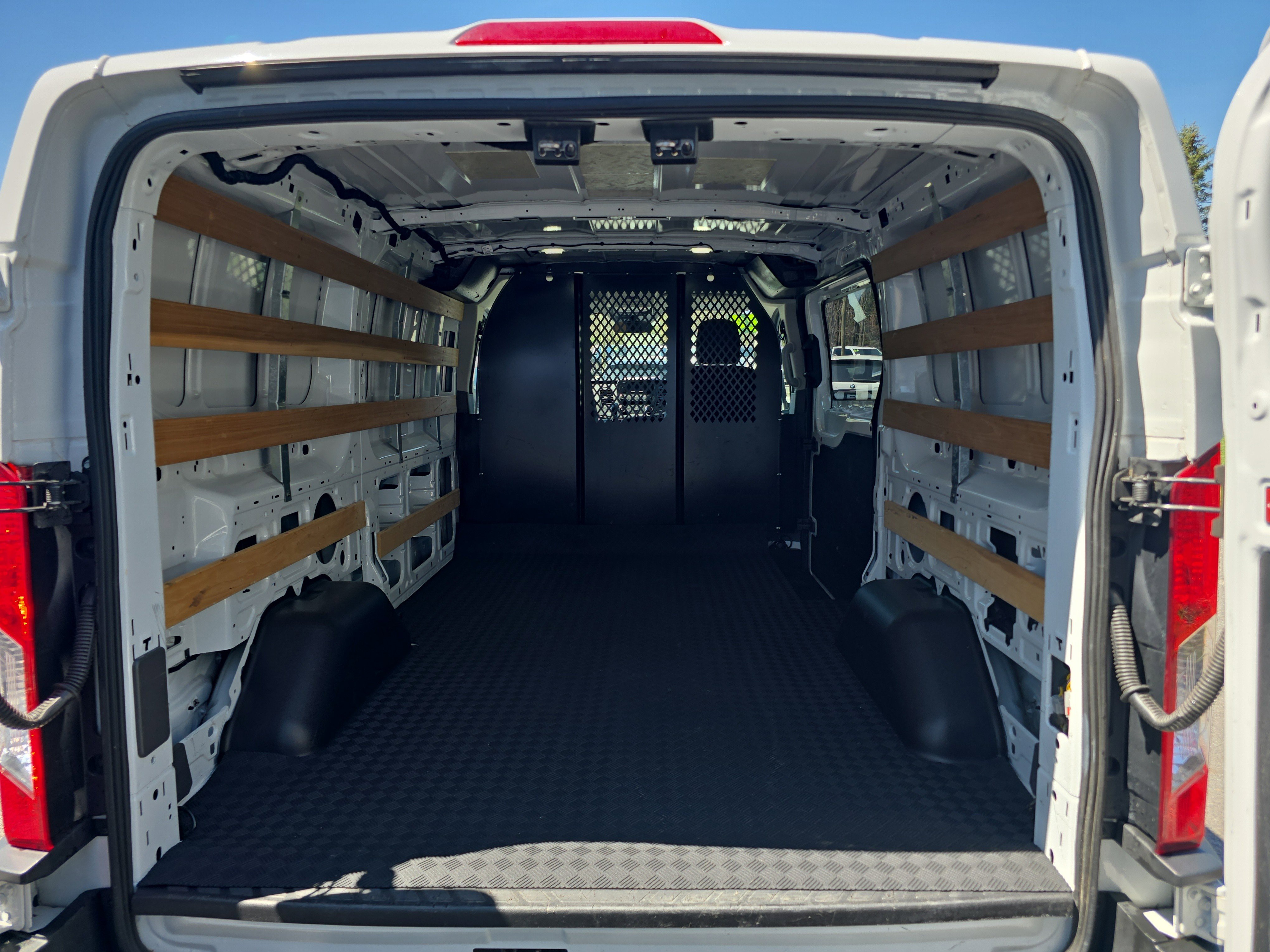 Used 2024 Ford Transit 250 Low Roof w/ Exterior Upgrade Package RWD video 5
