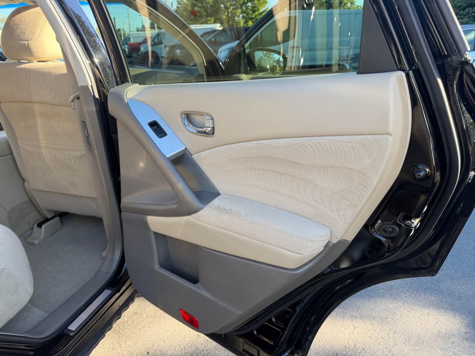 Used 2014 Nissan Murano S AWD/4WD image 30