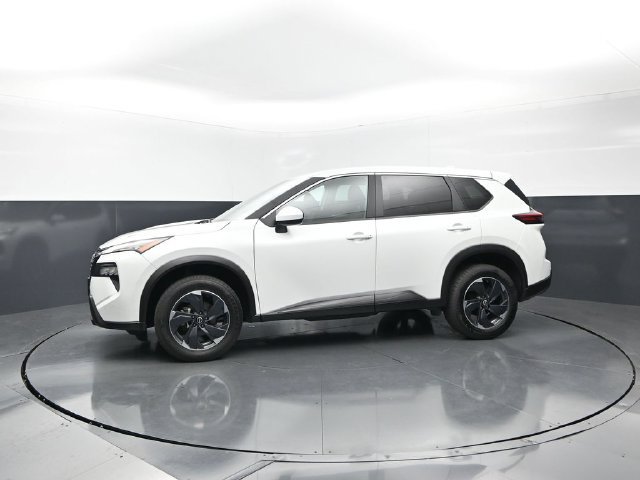 Certified 2024 Nissan Rogue SV AWD/4WD image 3