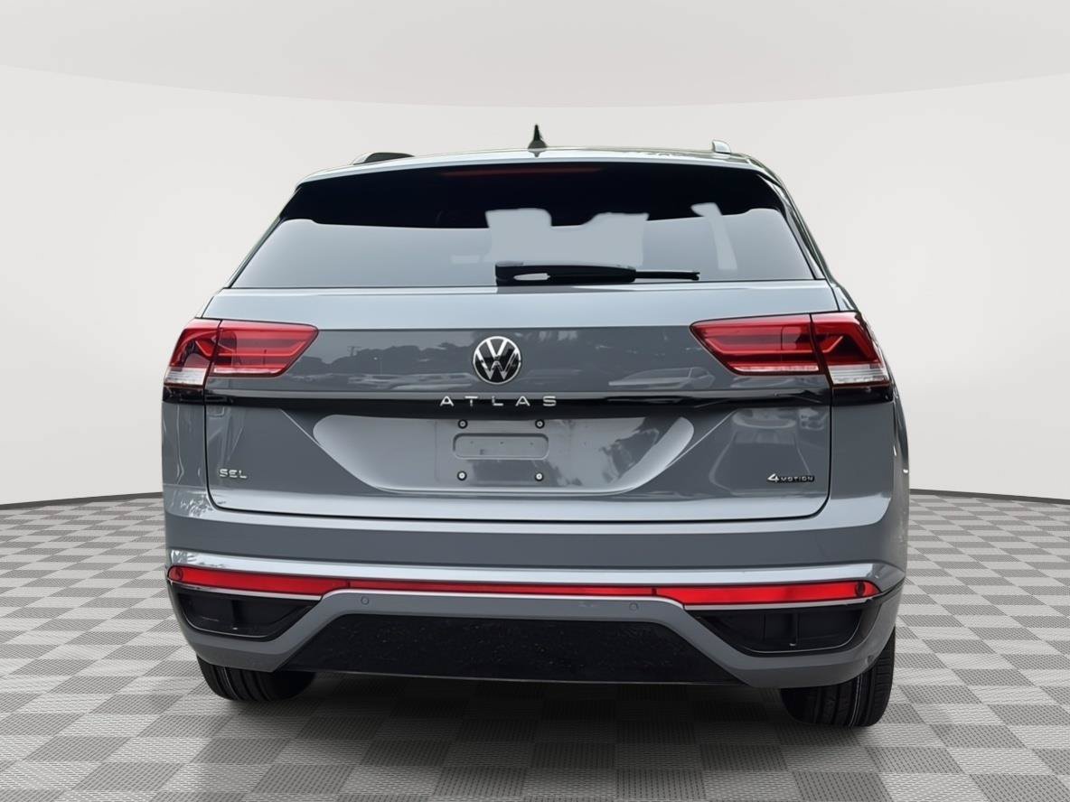 Used 2023 Volkswagen Atlas Cross Sport SEL R-Line AWD/4WD image 10