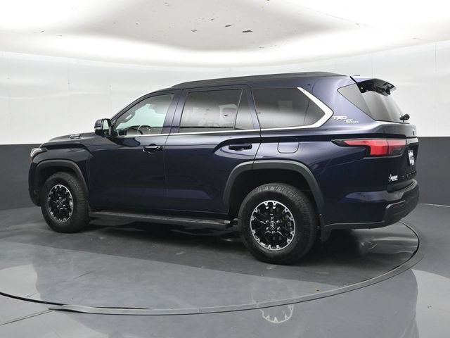Used 2025 Toyota Sequoia SR5 w/ TRD Off-Road Package AWD/4WD image 28