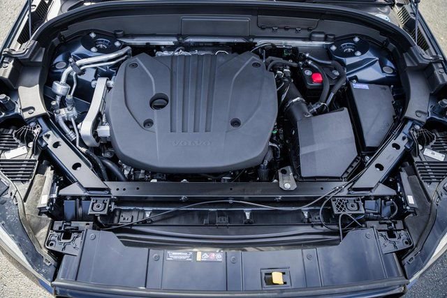 New 2026 Volvo XC60 B5 Ultra w/ Protection Package Premier image 20