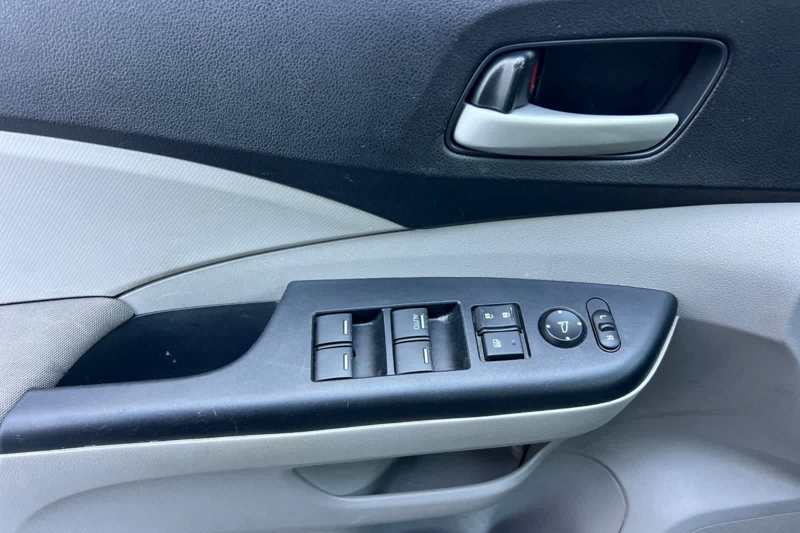 Used 2014 Honda CR-V LX image 15