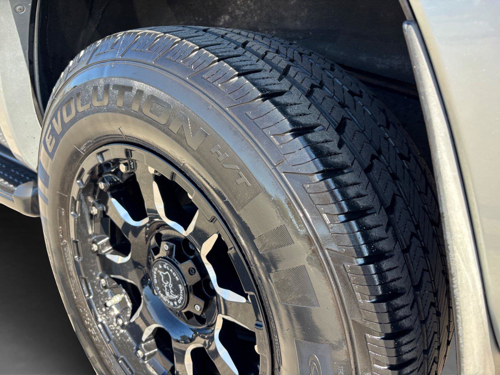 Used 2008 Toyota 4Runner SR5 AWD/4WD image 55