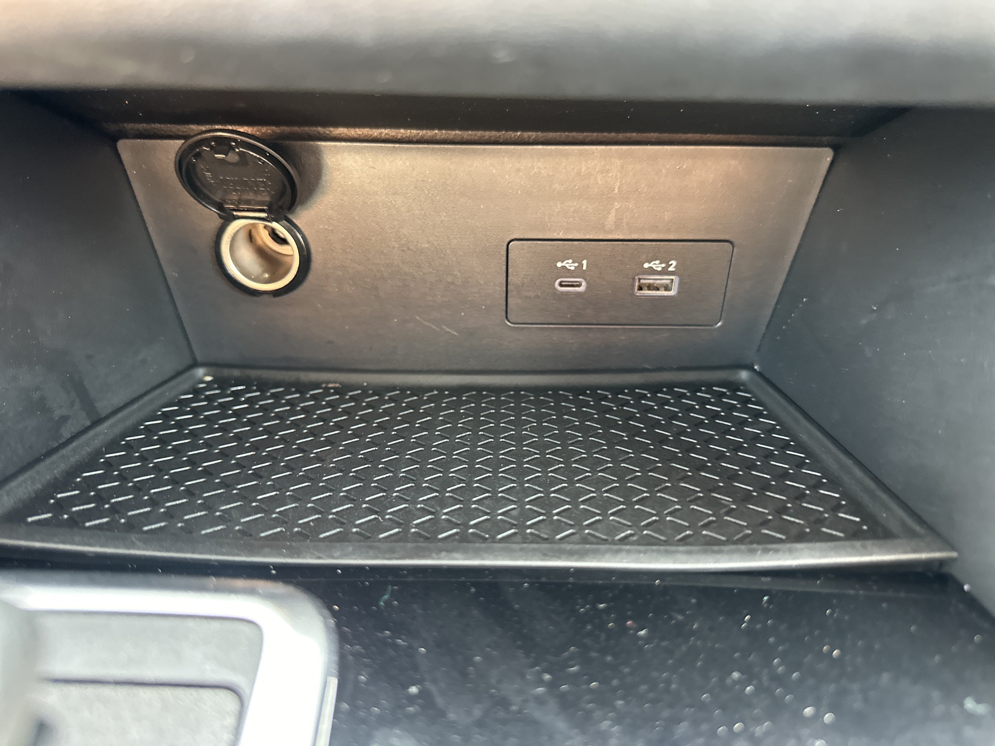 Used 2024 Nissan Pathfinder SV AWD/4WD image 31