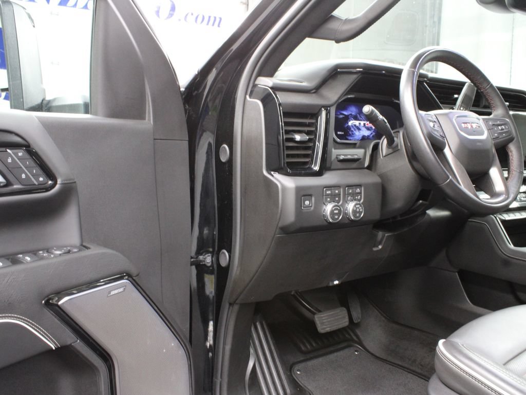 Used 2026 GMC Sierra 2500 AT4X w/ LPO, Black Badging Package AWD/4WD image 64