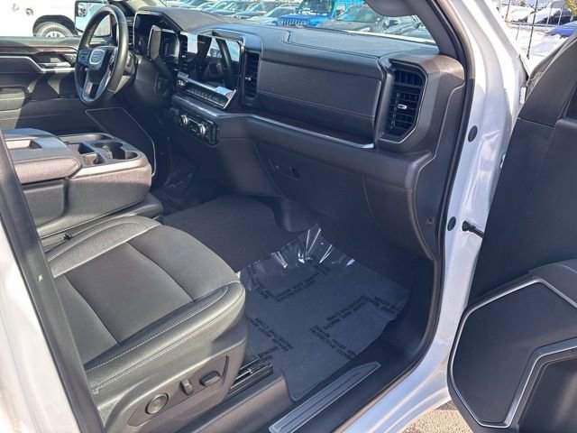 Certified 2025 GMC Sierra 1500 SLT image 36
