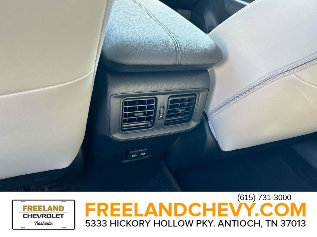 Used 2023 Toyota RAV4 XLE Premium image 20