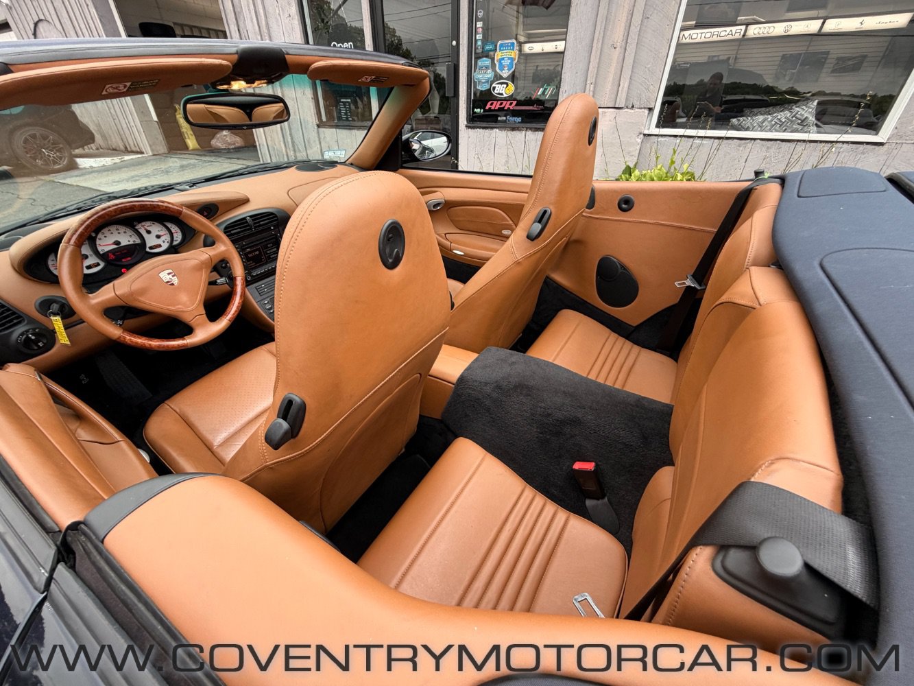 Used 2004 Porsche 911 Carrera 4S AWD/4WD image 29