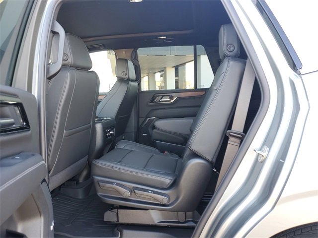 New 2026 GMC Yukon Denali w/ Sun & Power Step Package image 9