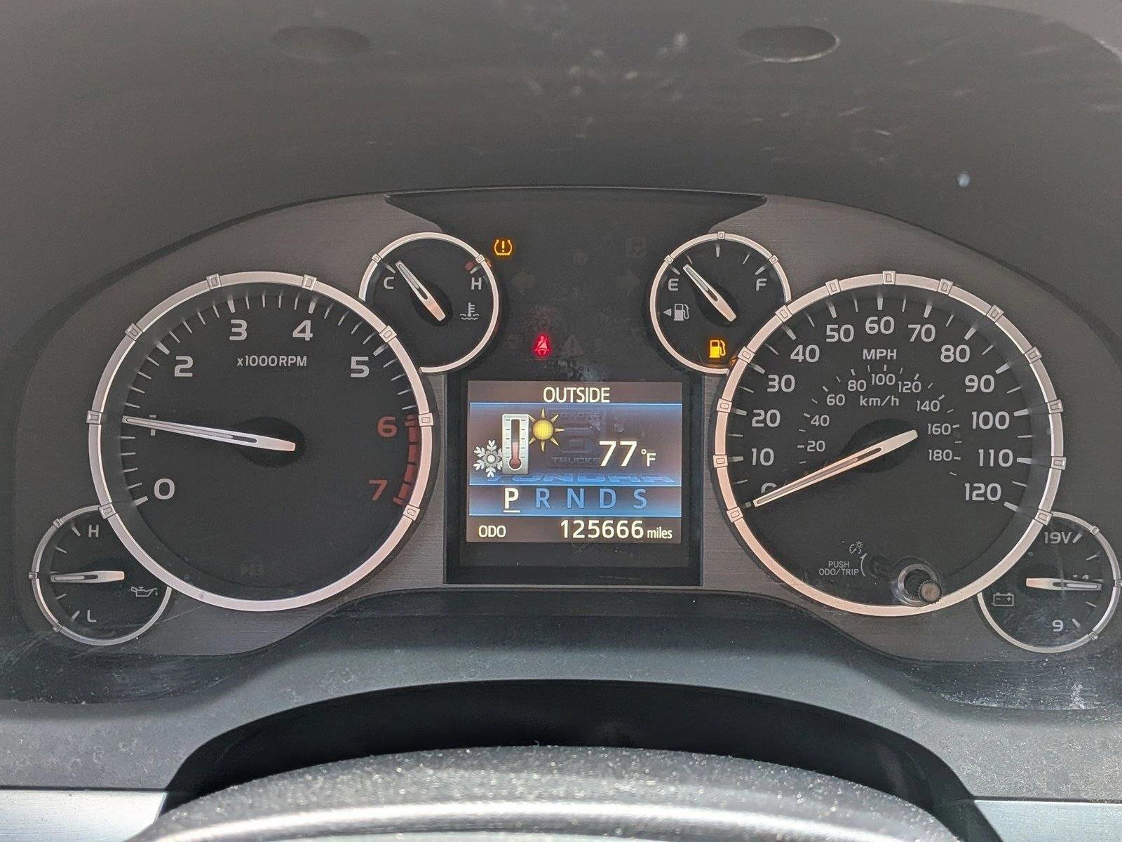 Used 2014 Toyota Tundra Platinum AWD/4WD image 12