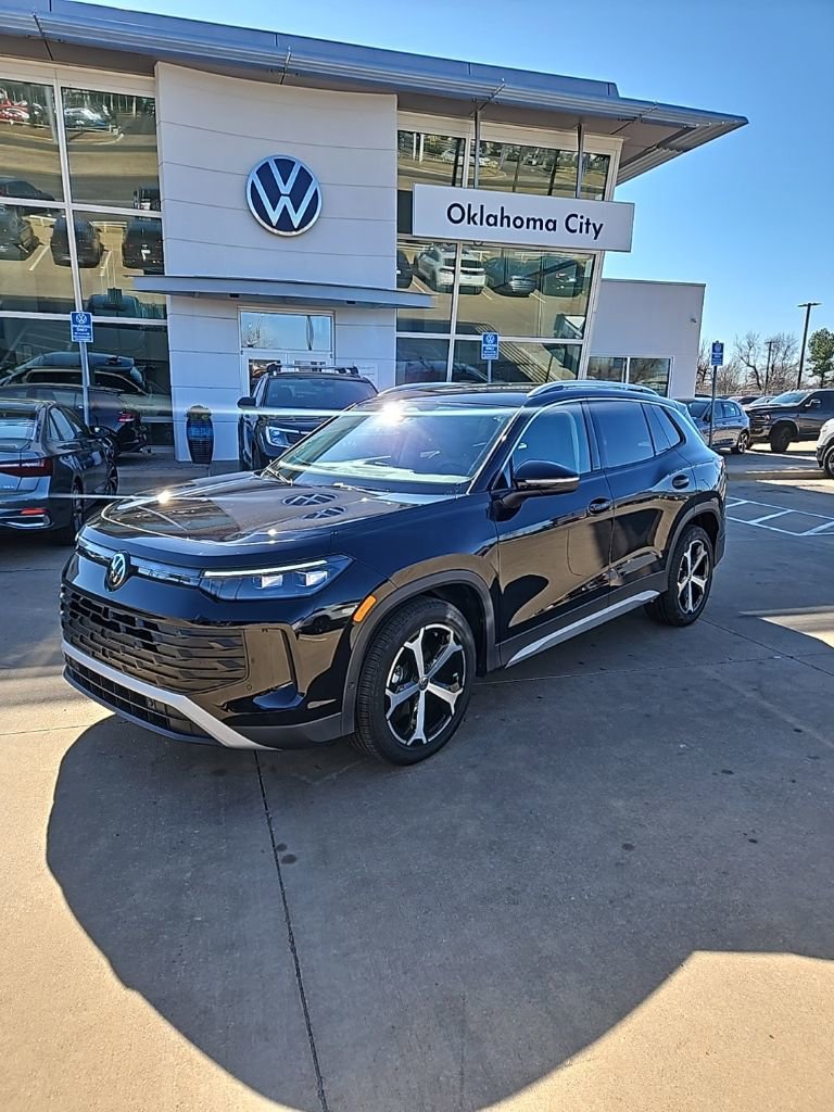 New 2026 Volkswagen Tiguan SE