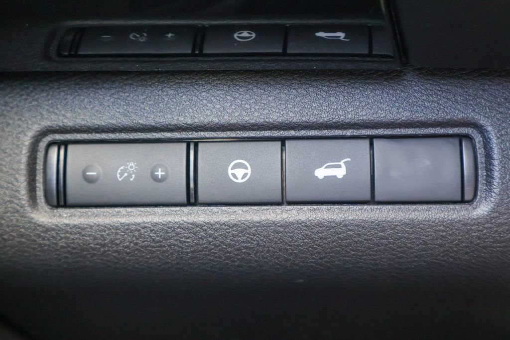 New 2026 Nissan Pathfinder SV FWD image 16