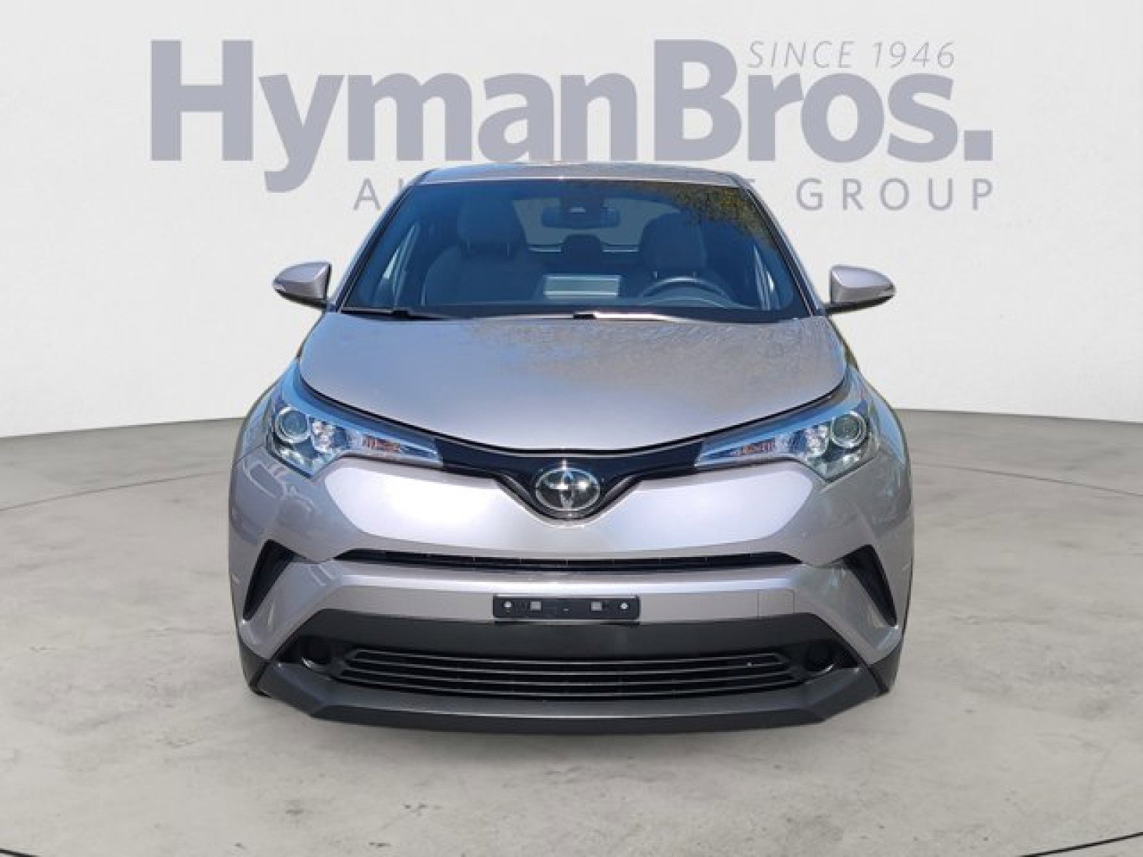 Used 2019 Toyota C-HR XLE image 8