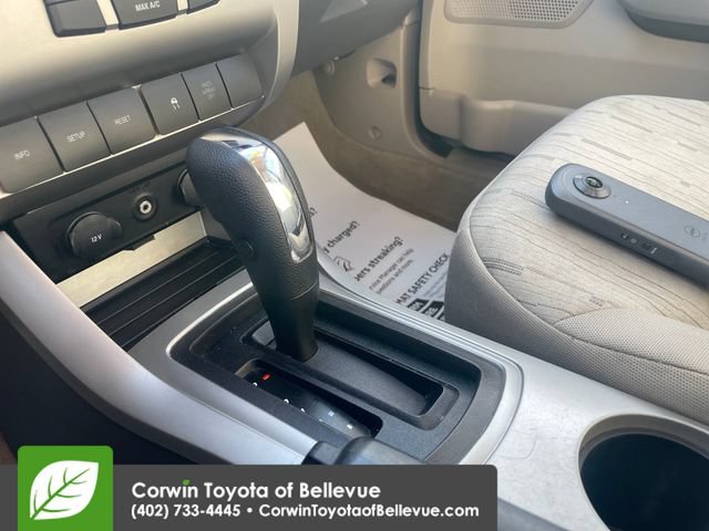 Used 2010 Ford Focus SE FWD image 13