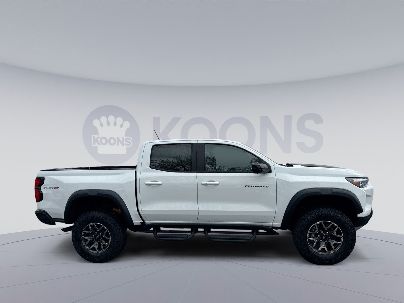 New 2026 Chevrolet Colorado ZR2 w/ Technology Package AWD/4WD image 8