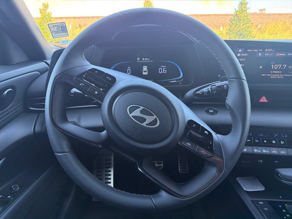 New 2026 Hyundai Elantra SEL Sport FWD image 24
