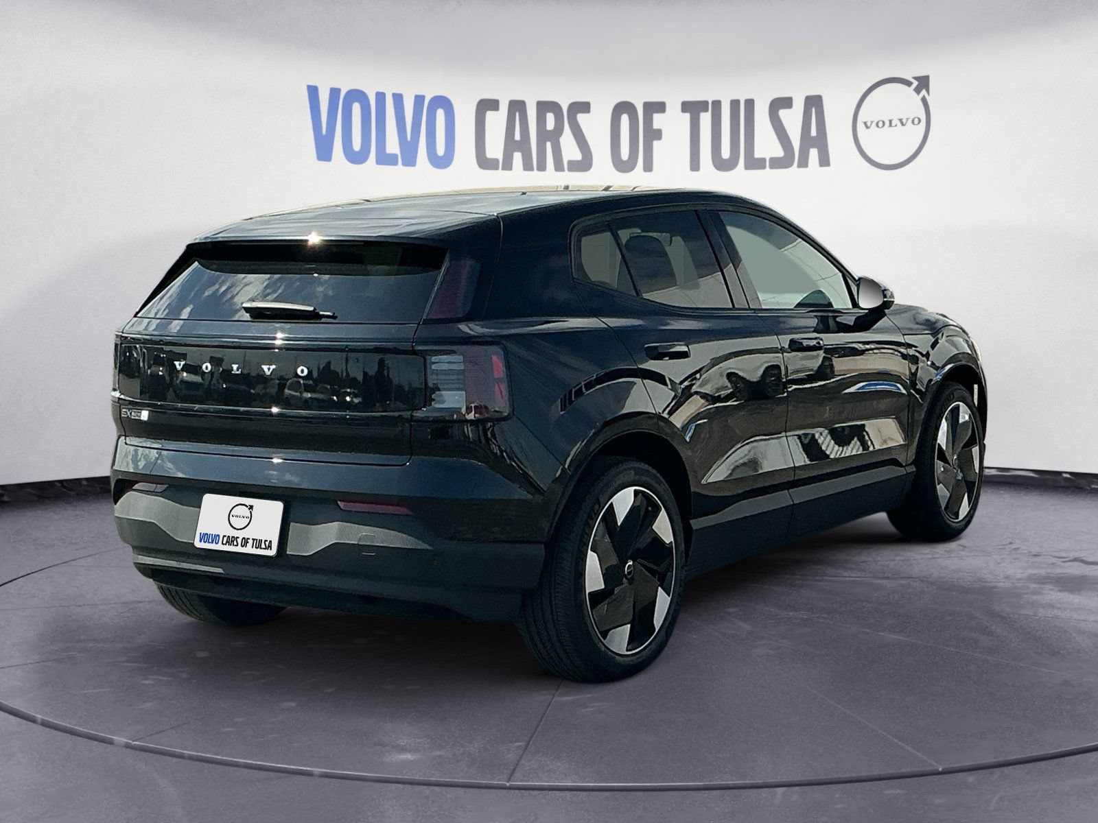 New 2025 Volvo EX30 Plus w/ Protection Package Premier AWD/4WD image 5