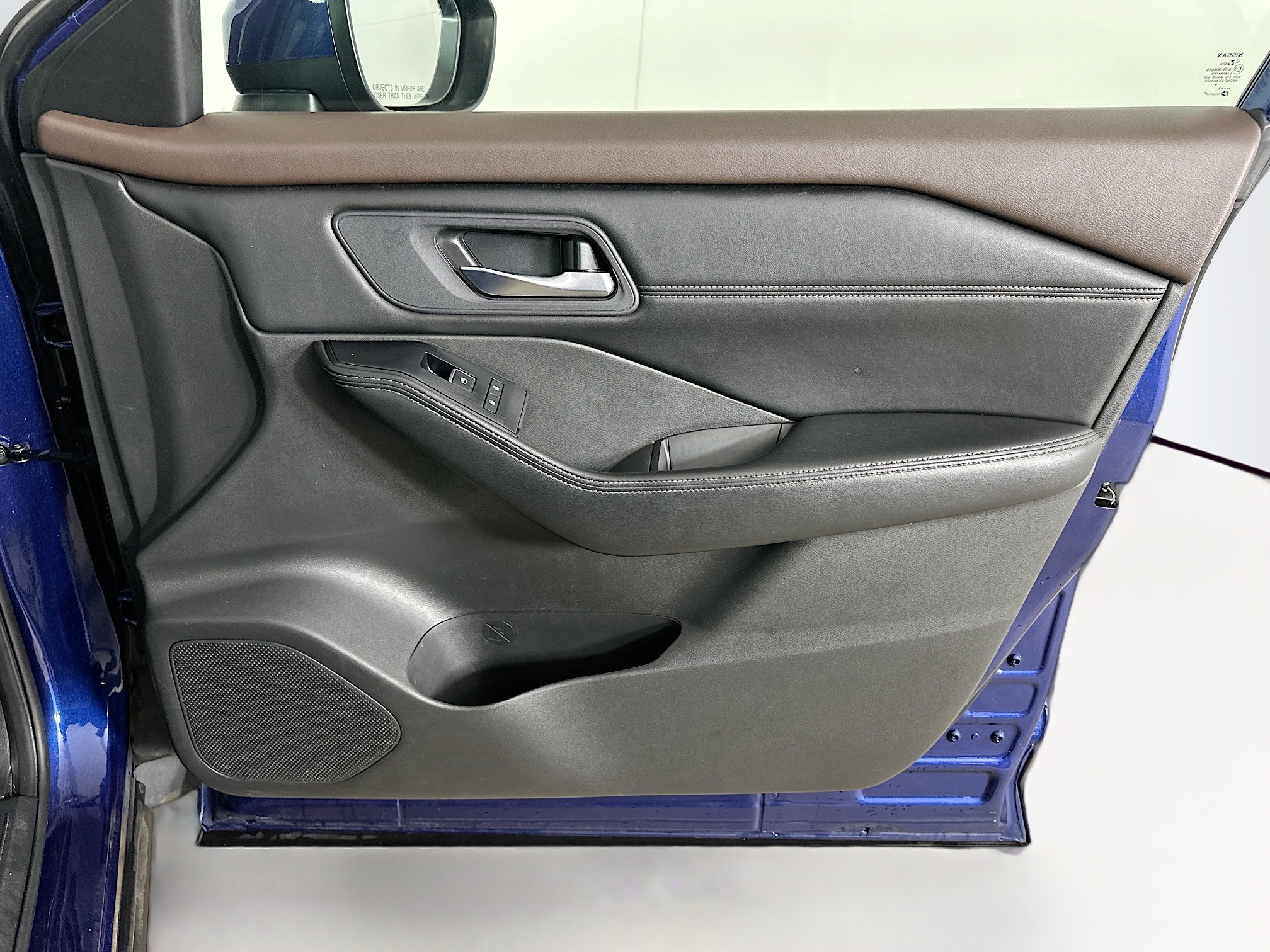 Used 2023 Nissan Rogue SL w/ SL Premium Package image 34