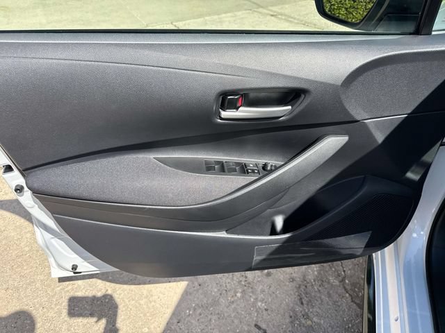 Used 2026 Toyota Corolla SE FWD image 24