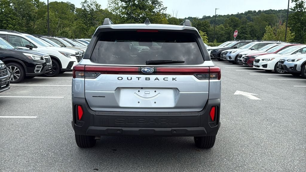 Certified 2026 Subaru Outback Limited AWD/4WD image 5