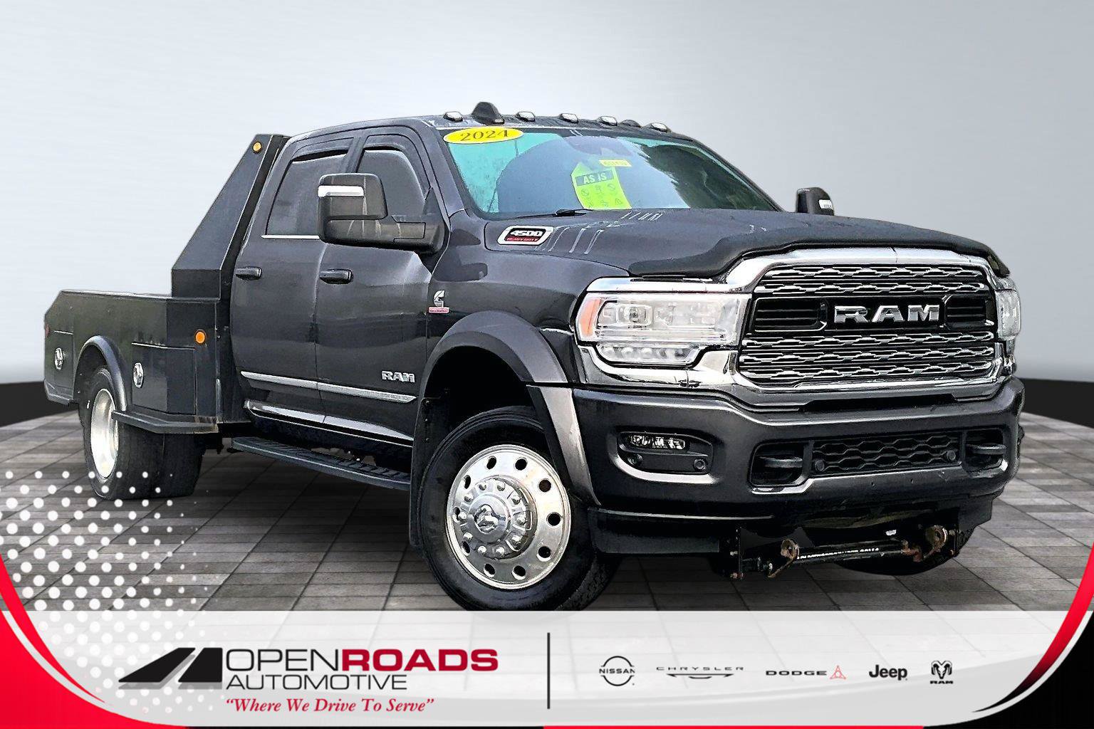 Used 2024 RAM 4500 4x4 Crew Cab DRW image 1